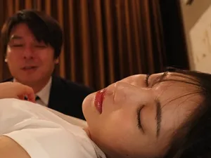 Địt vợ thằng bạn trong buổi cắm trại trên rừng